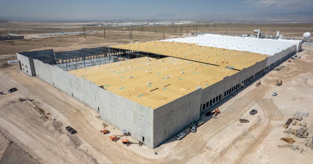 Construction of LogistiCenter℠ at Miner's Mesa